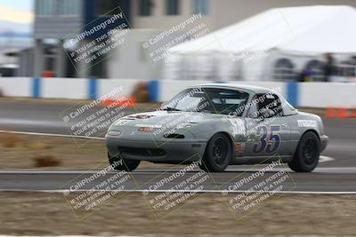 media/Nov-16-2025-CalClub SCCA (Sun) [[2975c16dfc]]/Group 4/Turn 1/